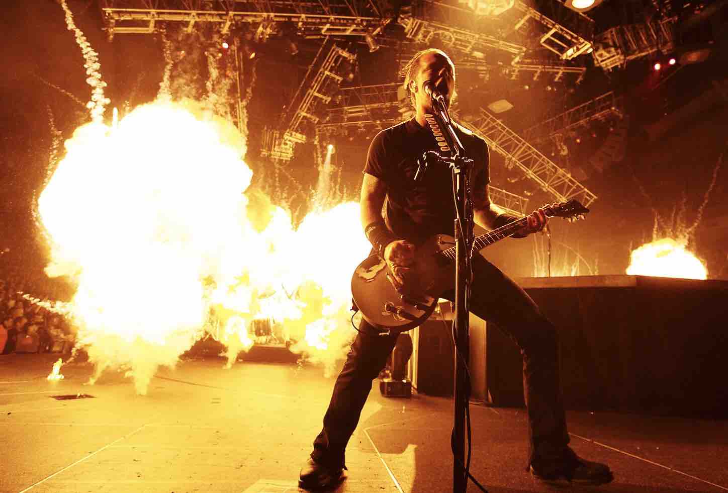 Metallica. Inviterer mennesker til å la Slangen forme deres sinn